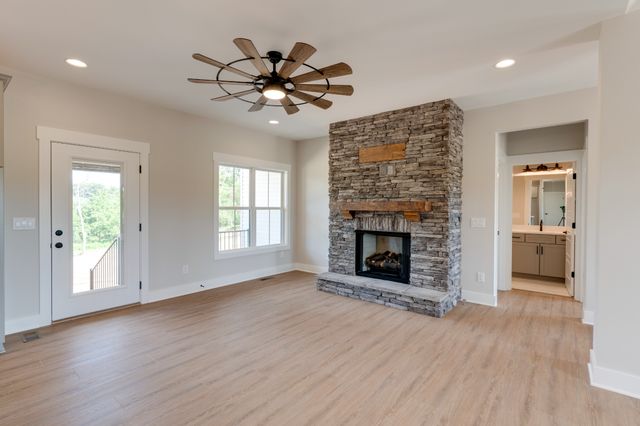 4961 Bill Baggett Rd, Cedar Hill, TN 37032