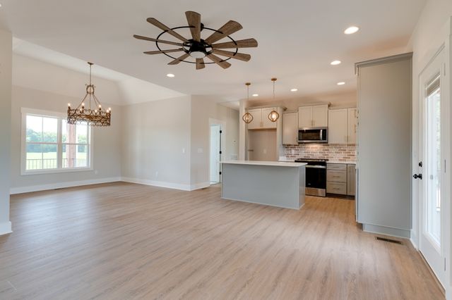 4961 Bill Baggett Rd, Cedar Hill, TN 37032
