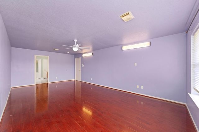 10831 Cayman Mist Drive, Houston, TX 77075