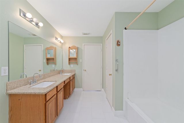 10831 Cayman Mist Drive, Houston, TX 77075