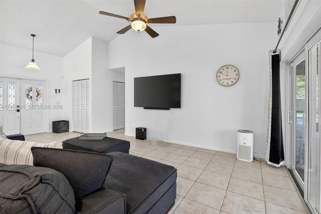 9731 NW 32nd Mnr, Sunrise, FL 33351