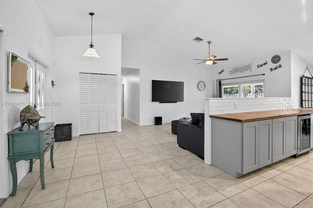 9731 NW 32nd Mnr, Sunrise, FL 33351