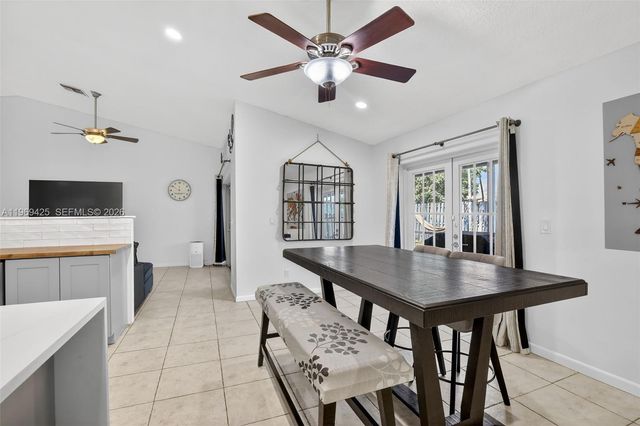 9731 NW 32nd Mnr, Sunrise, FL 33351