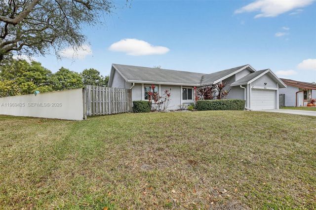 9731 NW 32nd Mnr, Sunrise, FL 33351