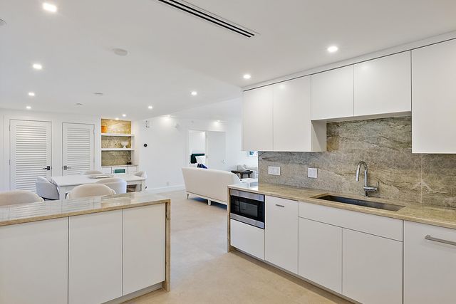 2600 S Ocean Boulevard 102w, Palm Beach, FL 33480