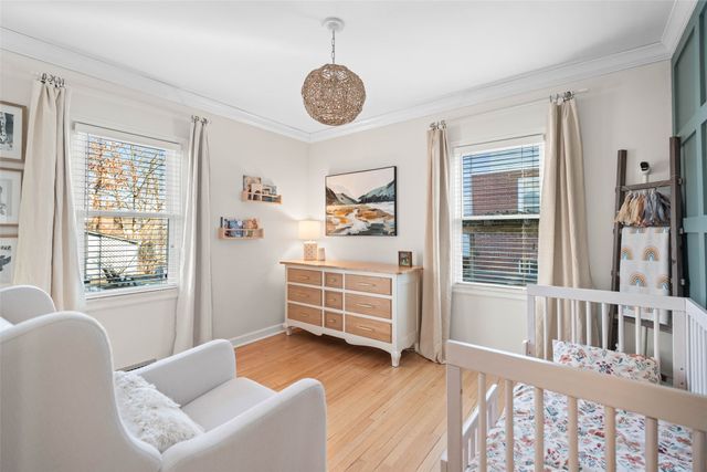 1633 38th Street, Des Moines, IA 50310