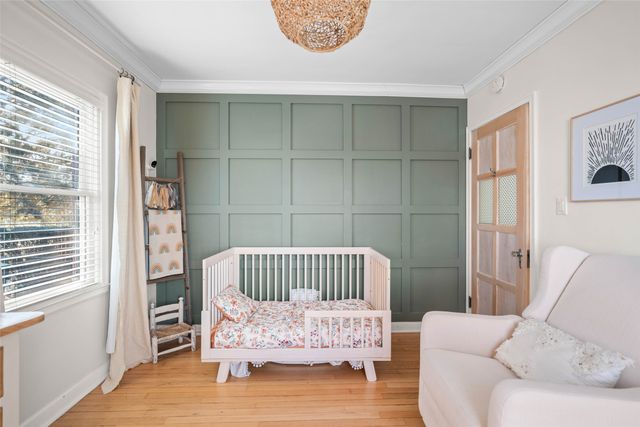 1633 38th Street, Des Moines, IA 50310