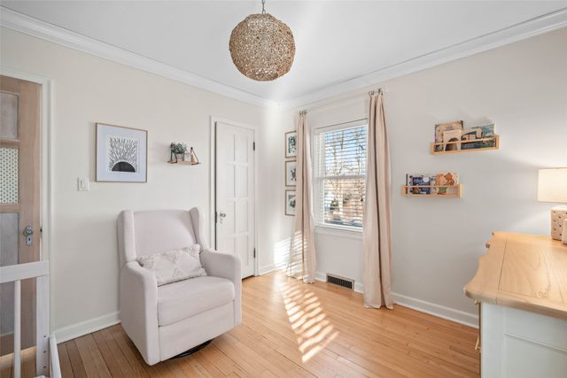 1633 38th Street, Des Moines, IA 50310