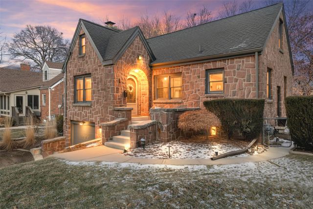 1633 38th Street, Des Moines, IA 50310