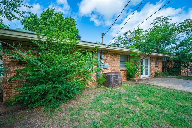 1100 Shalimar Drive, Oklahoma City, OK 73115