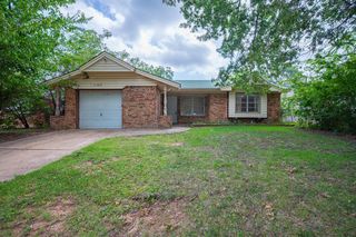 1100 Shalimar Drive, Oklahoma City, OK 73115