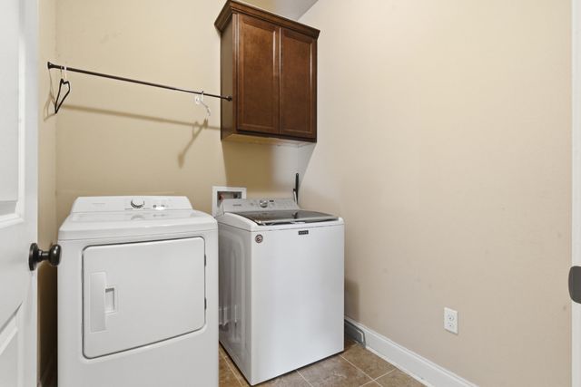 175 Highland Oaks Ave, Gray, LA 70359