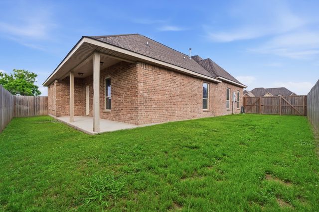 175 Highland Oaks Ave, Gray, LA 70359