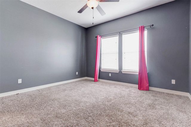 2688 Settlers Way Drive, Sealy, TX 77474