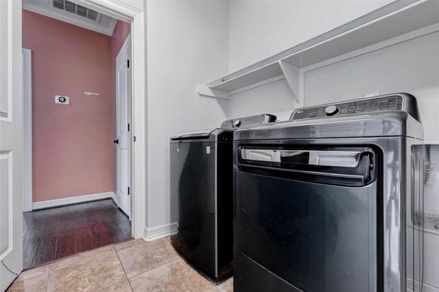 2688 Settlers Way Drive, Sealy, TX 77474