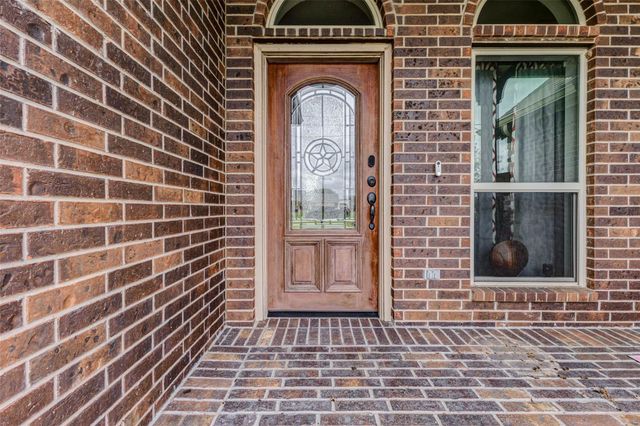 2688 Settlers Way Drive, Sealy, TX 77474
