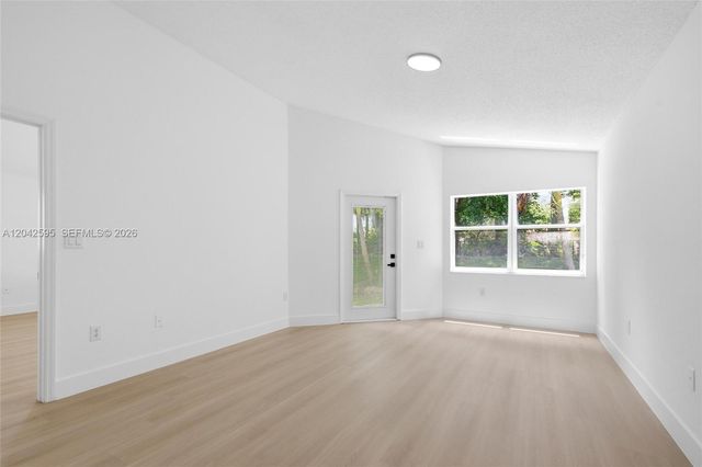 4114 Sapphire Street, Weston, FL 33331