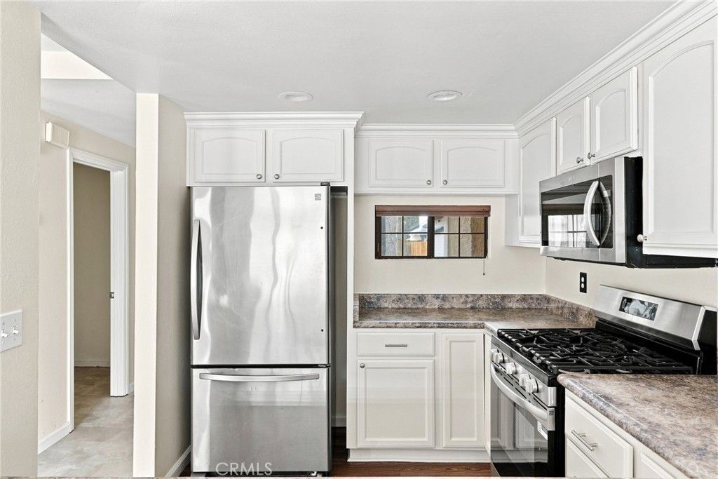 Image 11 of property listing at 534 Northpoint Circle, Santa Maria, CA 93455