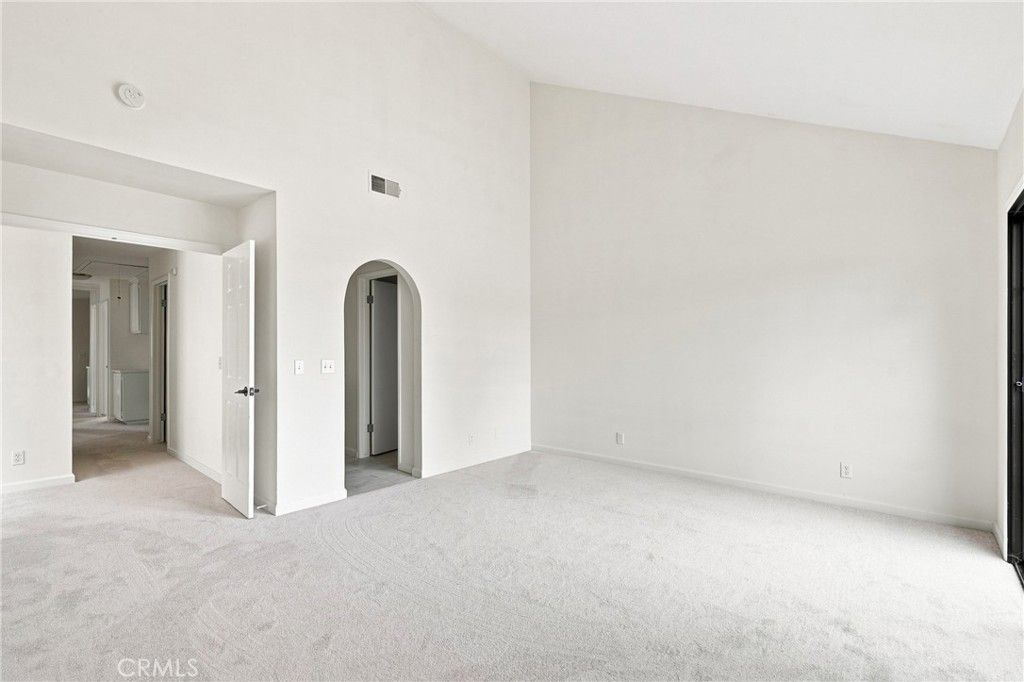 Image 15 of property listing at 534 Northpoint Circle, Santa Maria, CA 93455