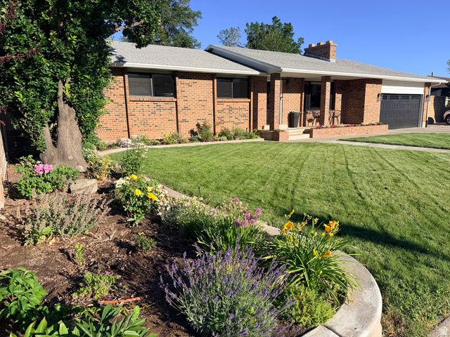 11530 S JORDAN POINT DR, Sandy, UT 84092