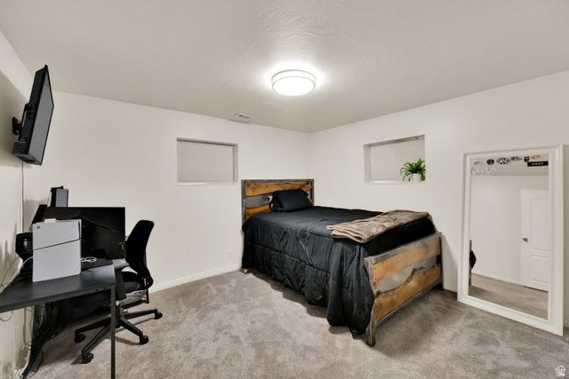 11530 S JORDAN POINT DR, Sandy, UT 84092