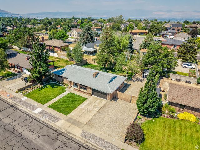 11530 S JORDAN POINT DR, Sandy, UT 84092
