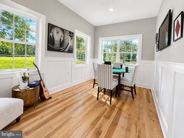 4909 CHURCH RD, Mount Laurel, NJ 08054