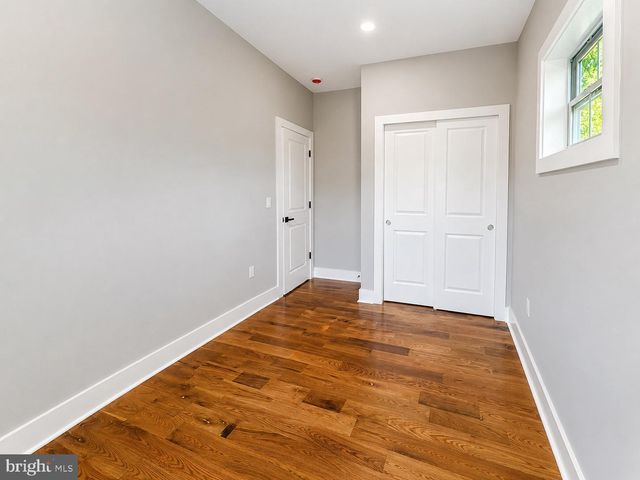 4909 CHURCH RD, Mount Laurel, NJ 08054