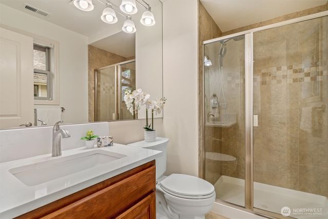 5209 157th Court NE, Redmond, WA 98052