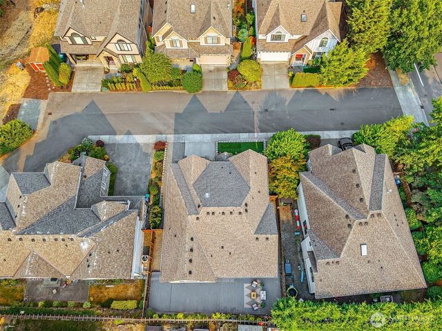 5209 157th Court NE, Redmond, WA 98052