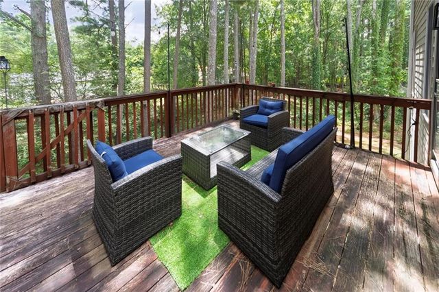 4003 Lindley Drive, Powder Springs, GA 30127