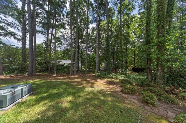 4003 Lindley Drive, Powder Springs, GA 30127