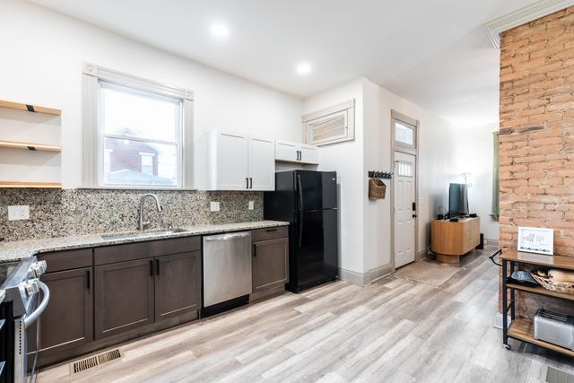 31 E 13th Street, Newport, KY 41071