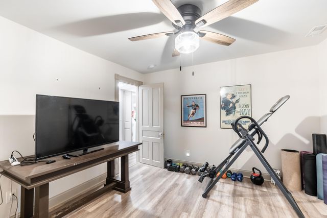 31 E 13th Street, Newport, KY 41071