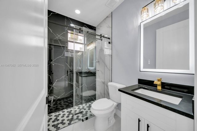 53 Susan Ave S, Lehigh Acres, FL 33976