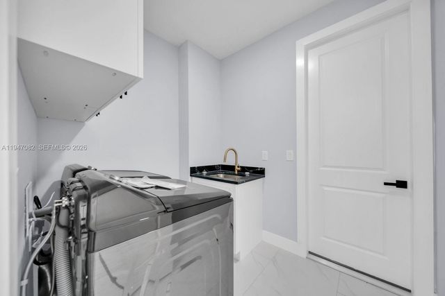 53 Susan Ave S, Lehigh Acres, FL 33976