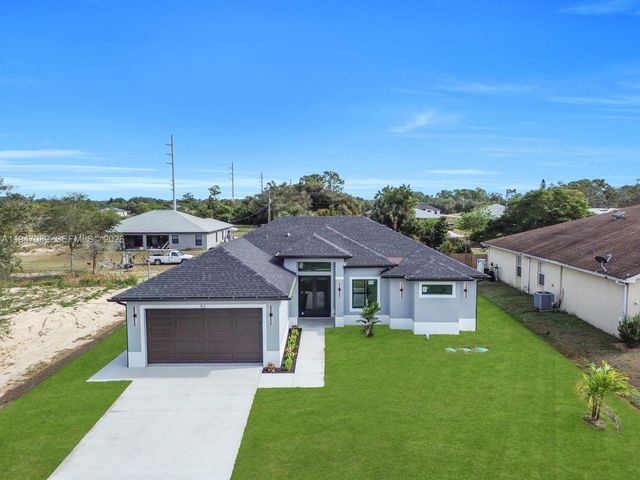 53 Susan Ave S, Lehigh Acres, FL 33976
