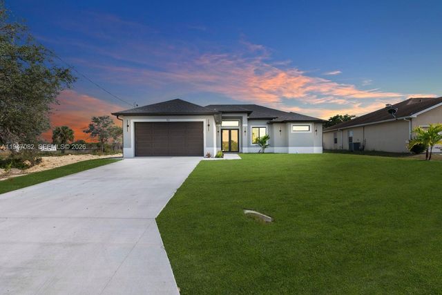 53 Susan Ave S, Lehigh Acres, FL 33976