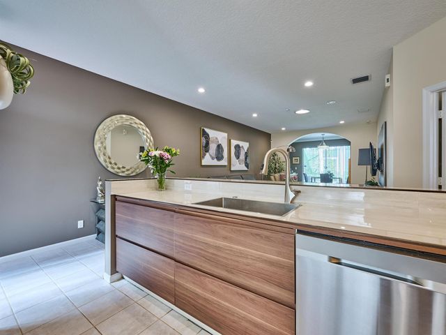 5749 Emerald Cay Terrace, Boynton Beach, FL 33437