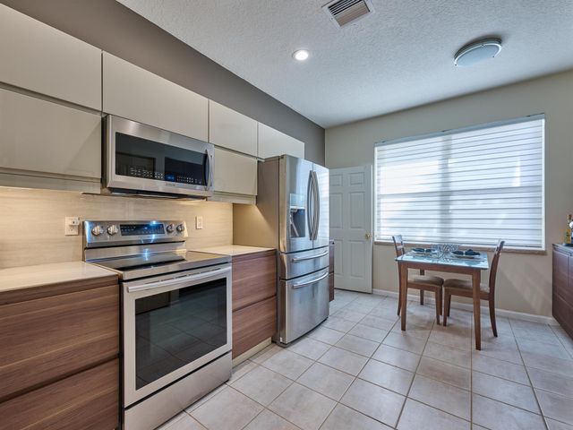 5749 Emerald Cay Terrace, Boynton Beach, FL 33437