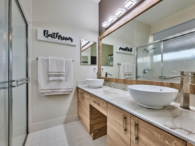 5749 Emerald Cay Terrace, Boynton Beach, FL 33437