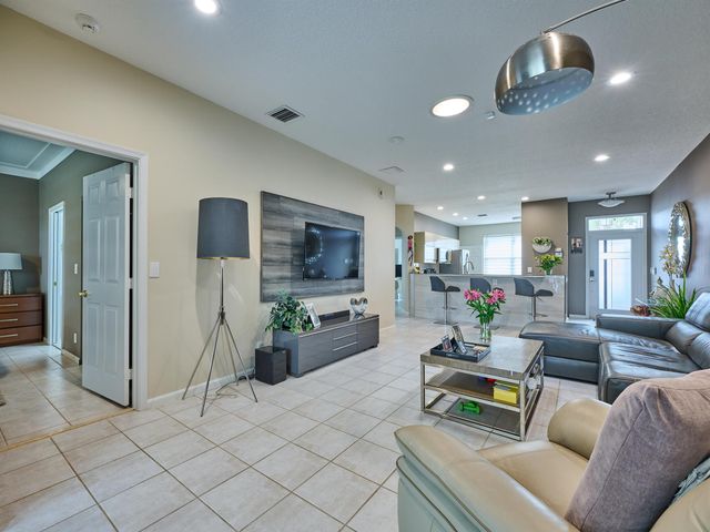 5749 Emerald Cay Terrace, Boynton Beach, FL 33437