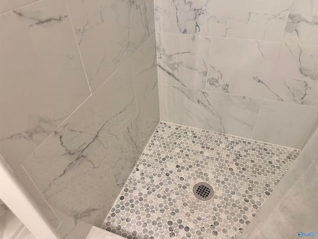 9727 Wallwood Drive, Huntsville, AL 35803