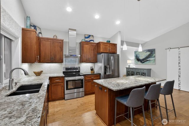 282 River Glen Road, Washougal, WA 98671