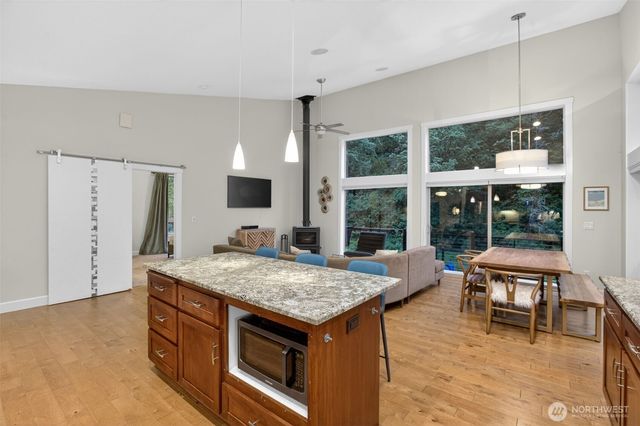 282 River Glen Road, Washougal, WA 98671