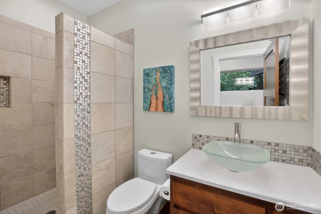 282 River Glen Road, Washougal, WA 98671