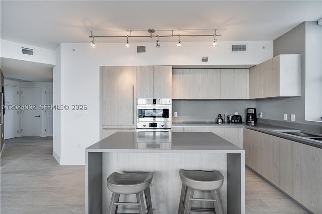 4010 S Ocean Dr R1609, Hollywood, FL 33019