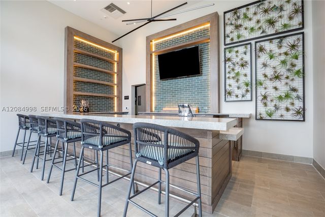 4010 S Ocean Dr R1609, Hollywood, FL 33019