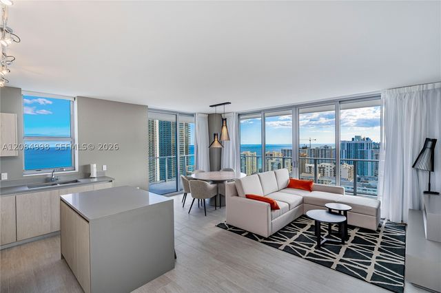 4010 S Ocean Dr R1609, Hollywood, FL 33019