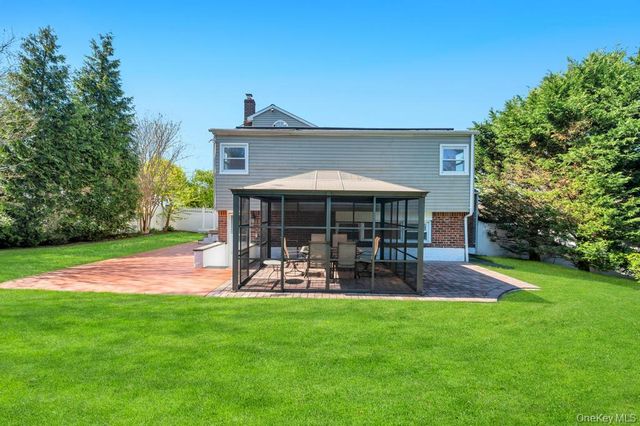 47 Laurie Boulevard, Bethpage, NY 11714
